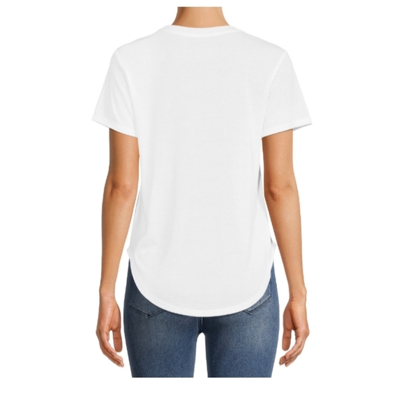 NWT Juniors Snoopy Olympic T-Shirt - Picture 2 of 3